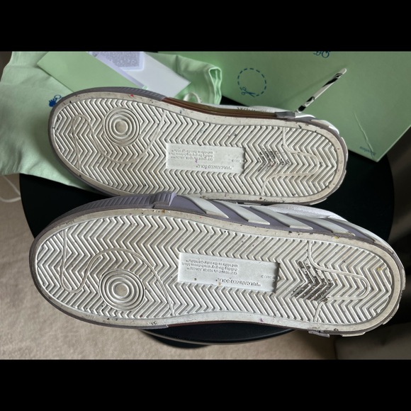 Off-White Canvas Sneakers - Picture 8 of 10